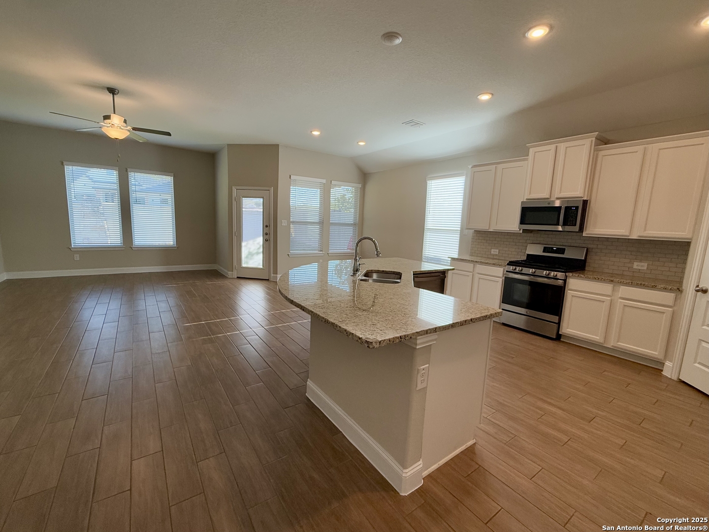 13214 Lattigo Bend San Antonio TX 78245