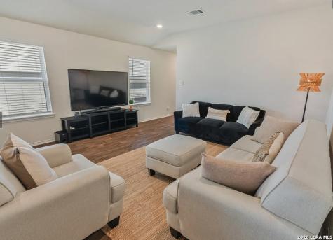 10518 Egremont San Antonio TX 78252