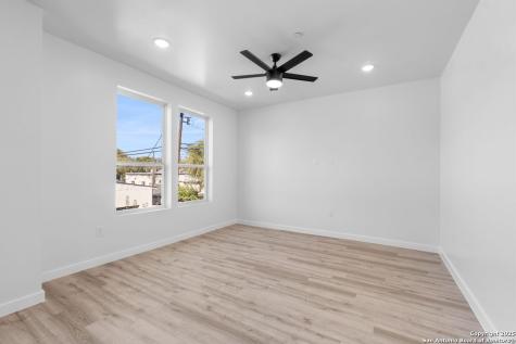 106 Bank Street San Antonio TX 78204