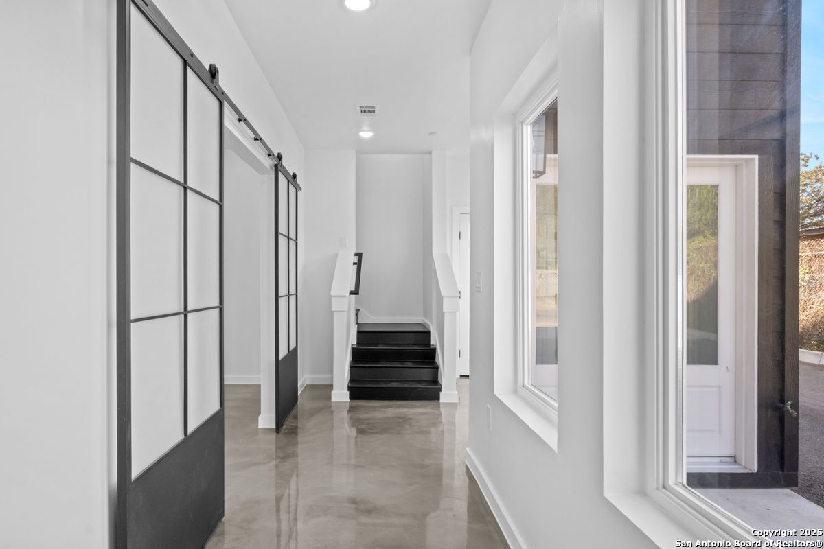 106 Bank Street San Antonio TX 78204