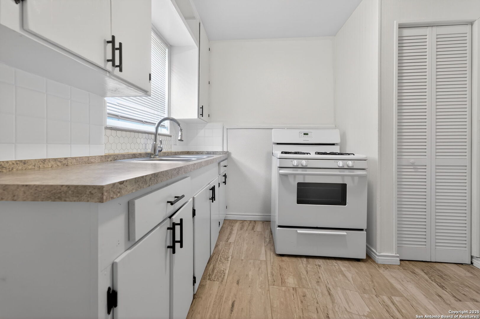 118 Compton #1 San Antonio TX 78214
