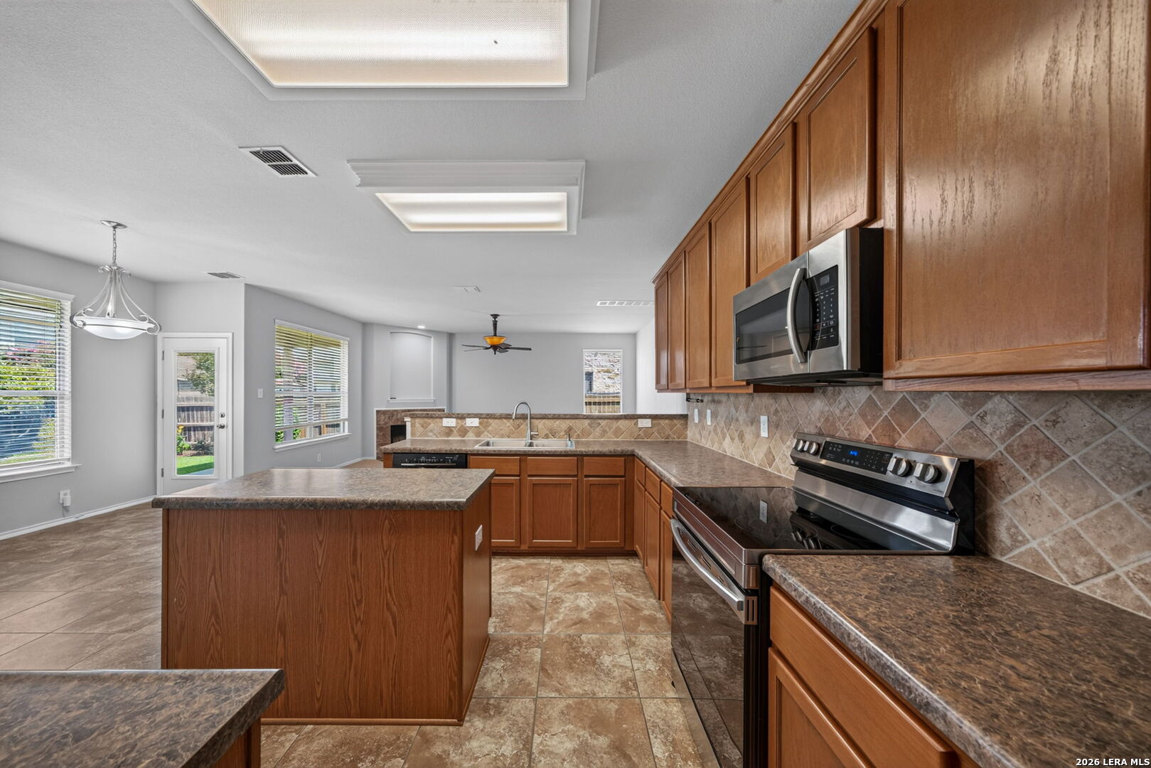 228 Crimson Tree Cibolo TX 78108