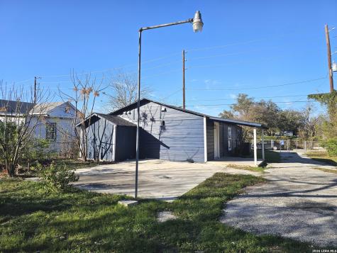 1360 Essex Street San Antonio TX 78210