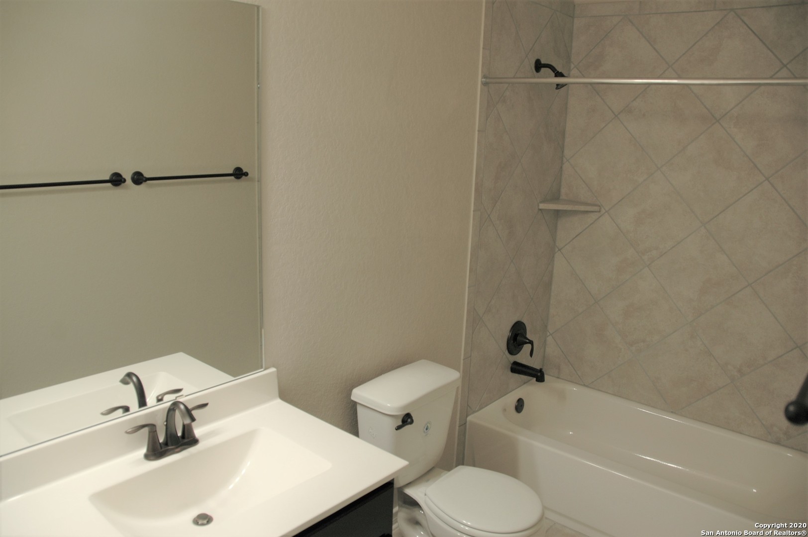 1905 Brook Bend New Braunfels TX 78130
