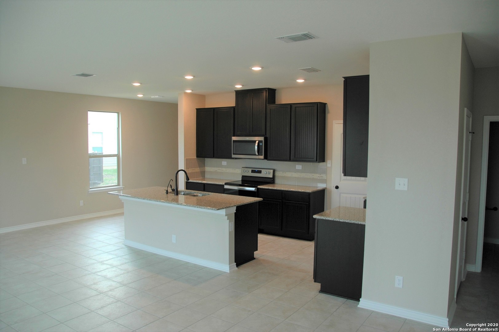 1905 Brook Bend New Braunfels TX 78130