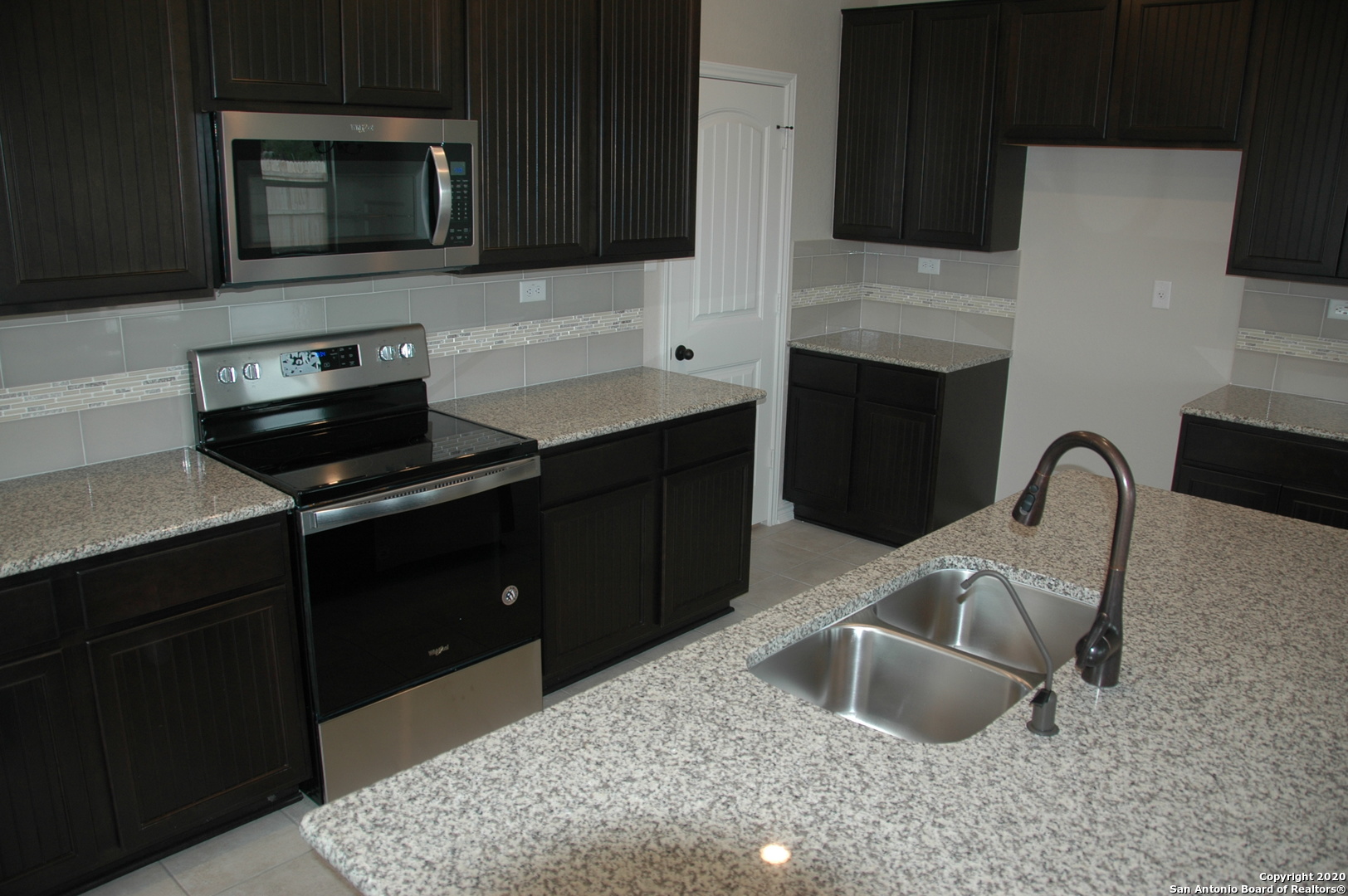 1905 Brook Bend New Braunfels TX 78130