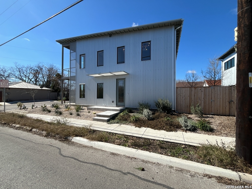 1107 S Cherry Street San Antonio TX 78210