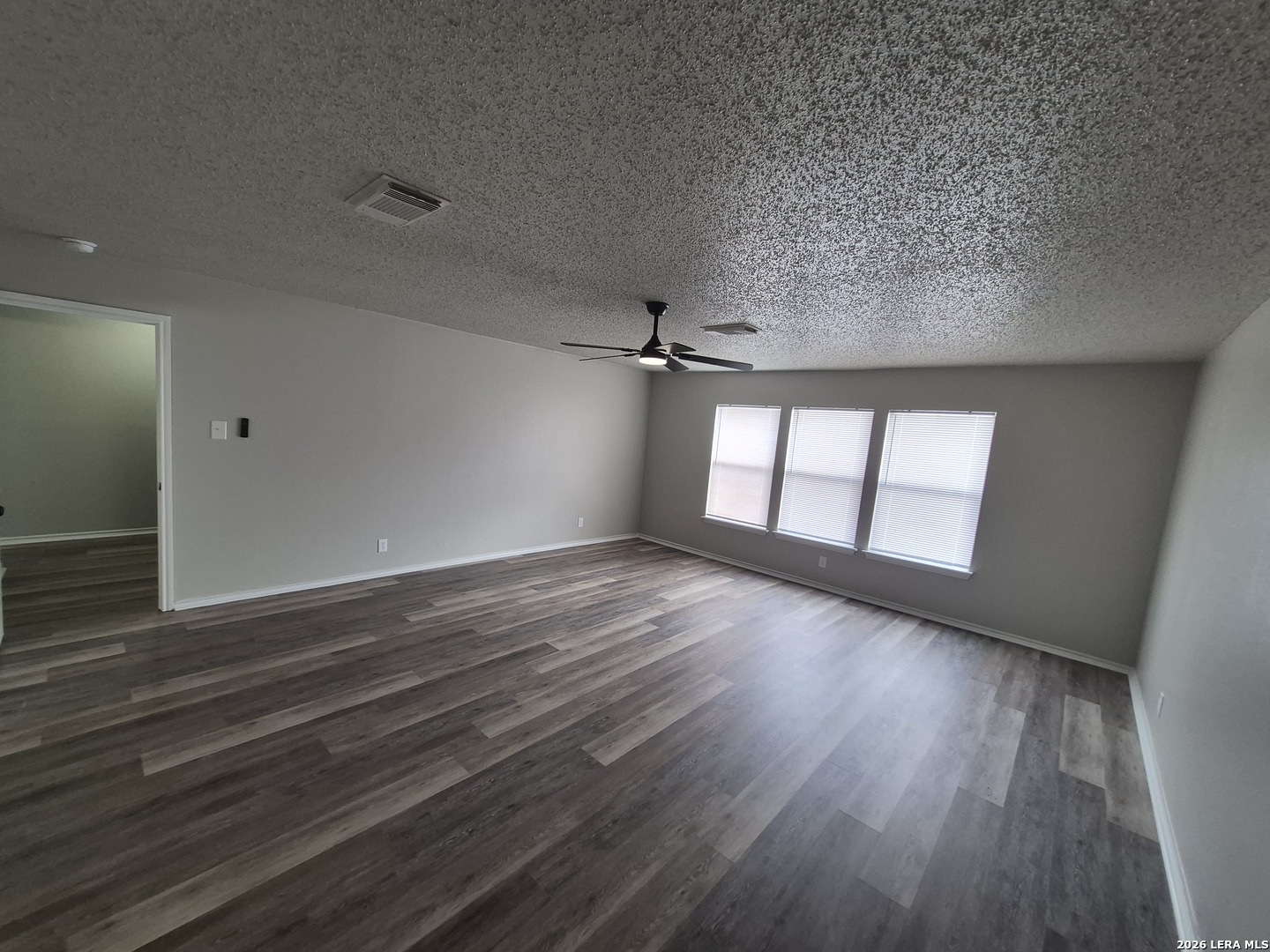 8043 Chestnut Manor Drive Converse TX 78109