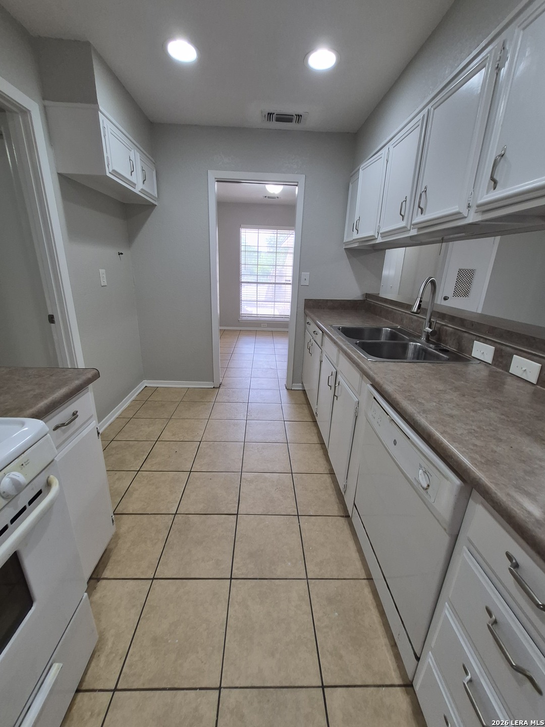2718 Dennler Drive San Antonio TX 78238