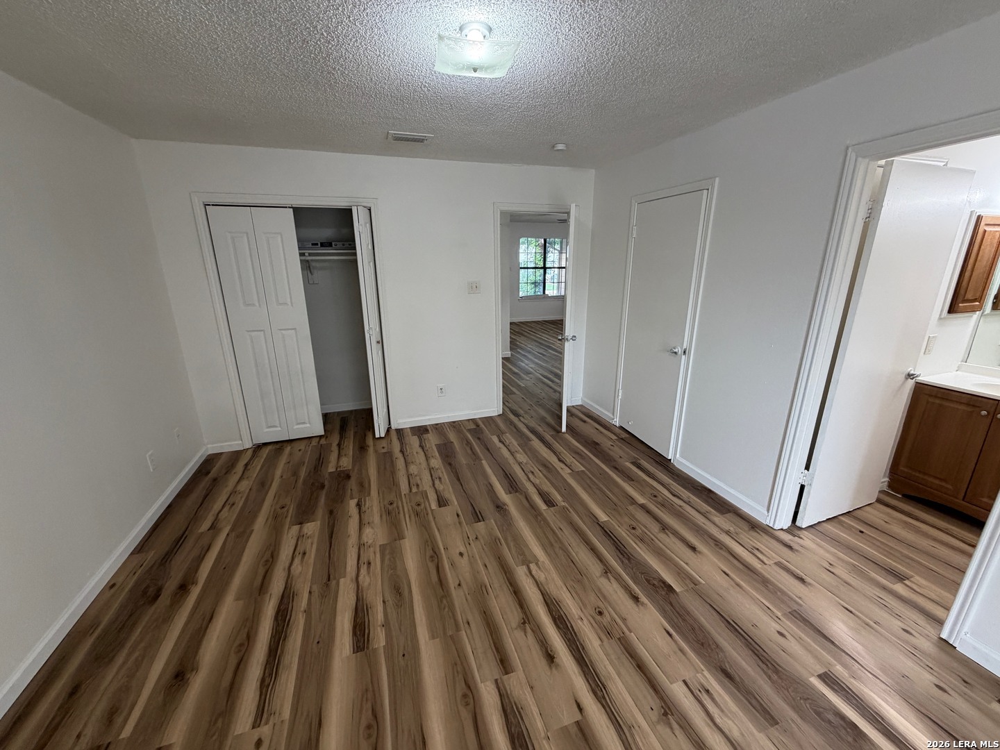 202 Ash Drive Converse TX 78109