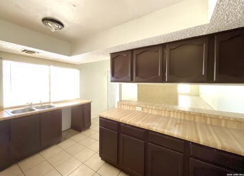 6918 Stockport San Antonio TX 78239