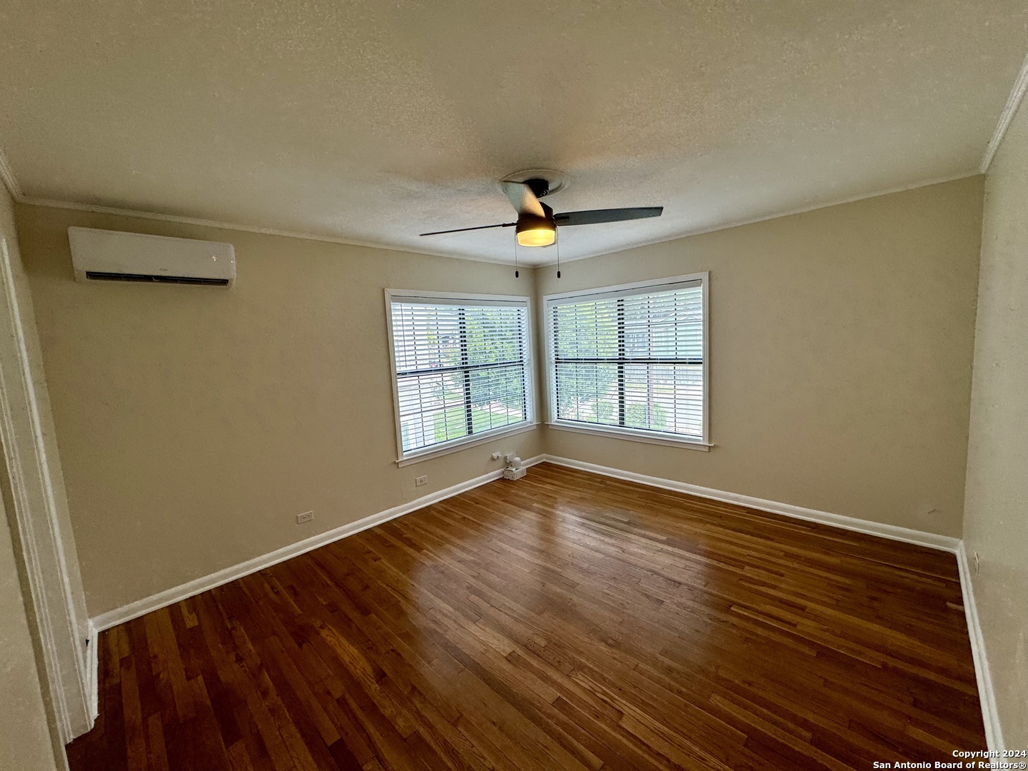 433 W Hollywood Avenue San Antonio TX 78212