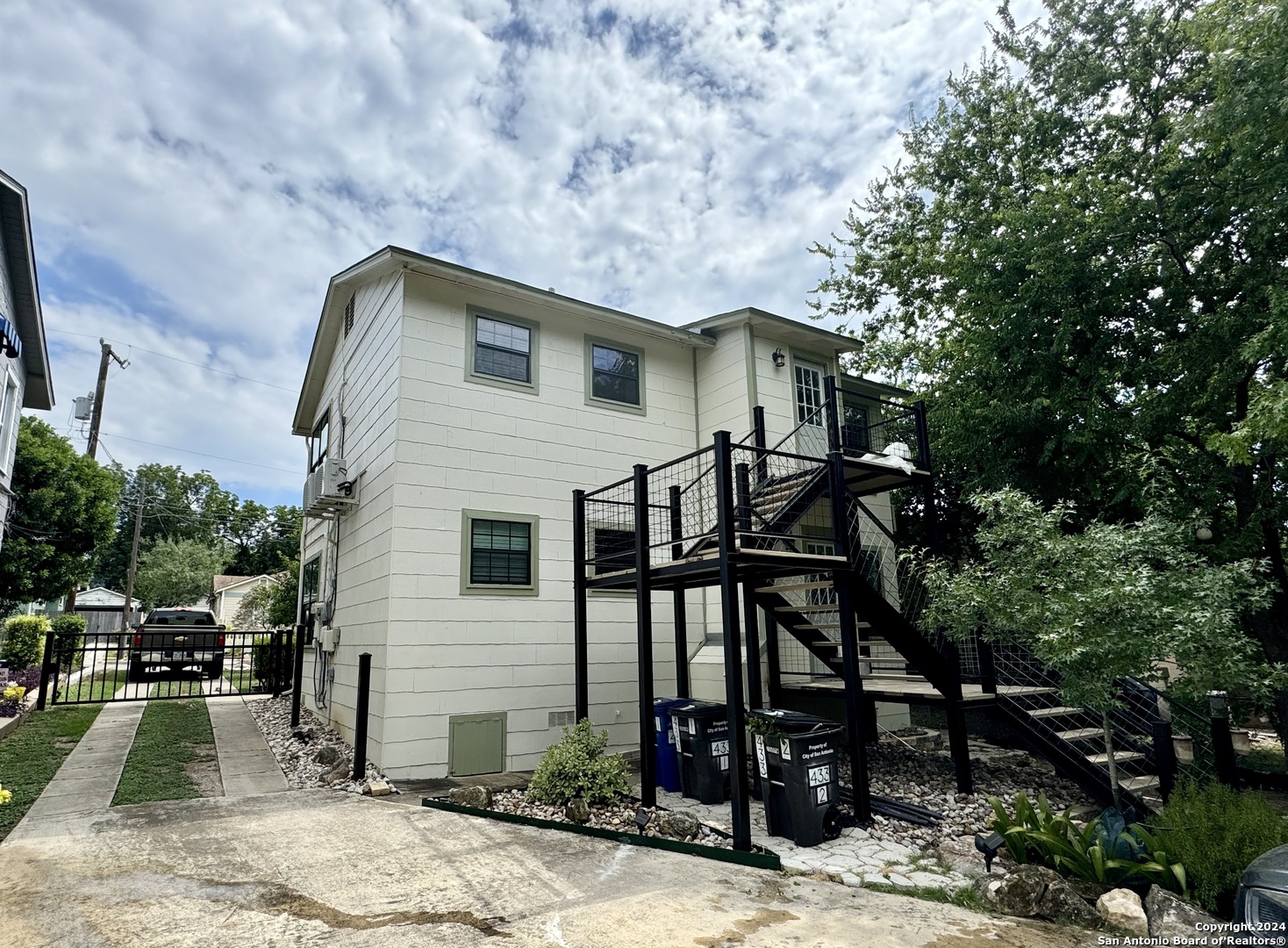 433 W Hollywood Avenue San Antonio TX 78212