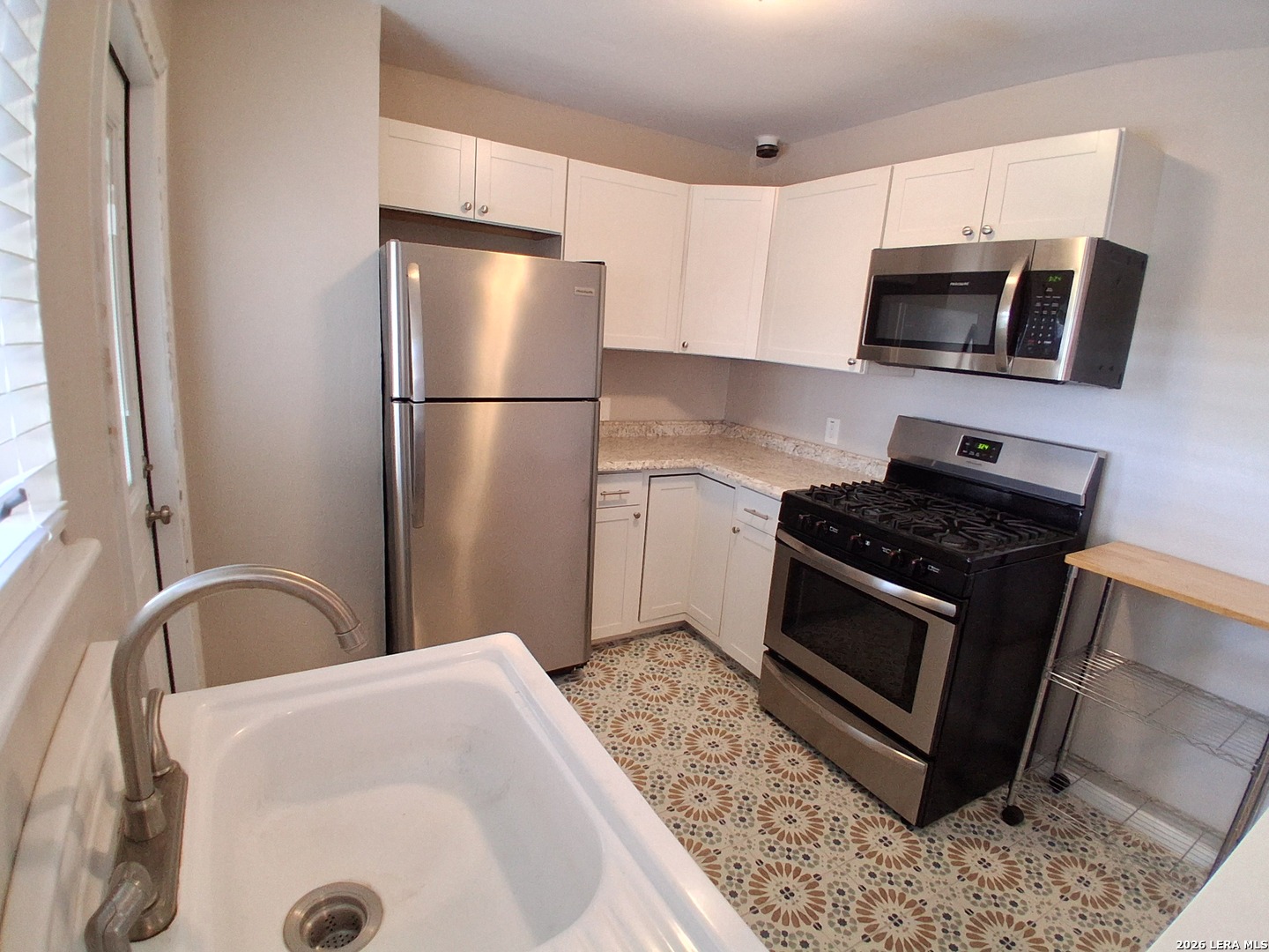 710 W French Place San Antonio TX 78212