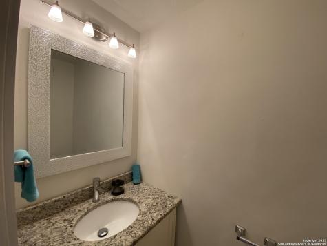 2811 Woodbury Street San Antonio TX 78217