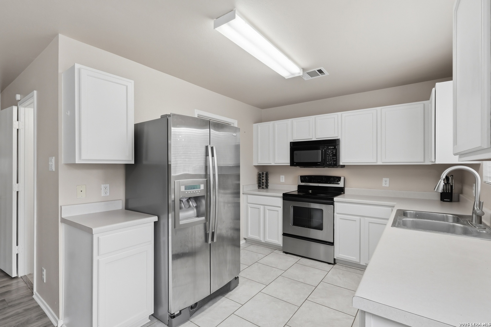 8002 River Valley San Antonio TX 78249