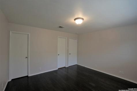 7918 Cypress Crown San Antonio TX 78240