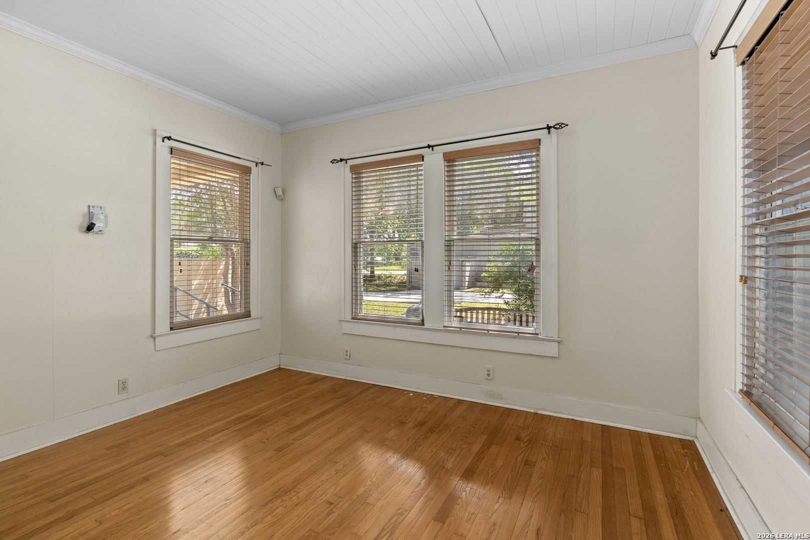 526 Pershing Avenue San Antonio TX 78209