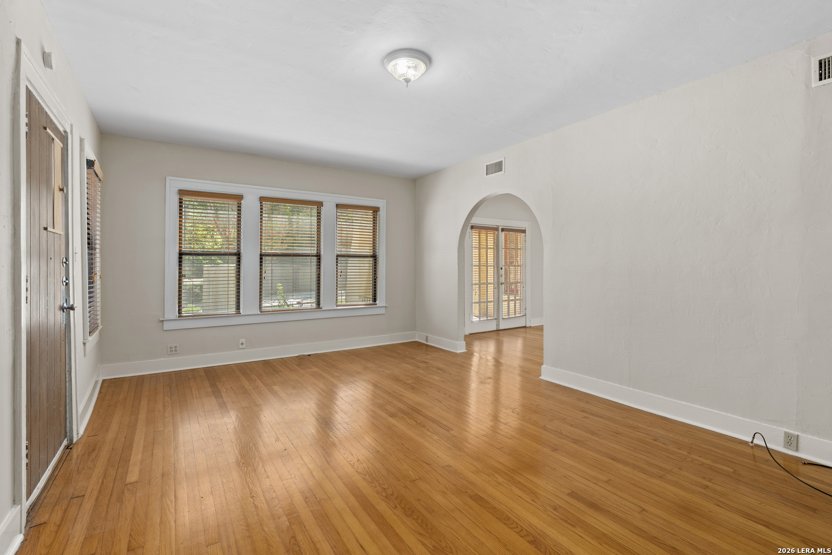 526 Pershing Avenue San Antonio TX 78209