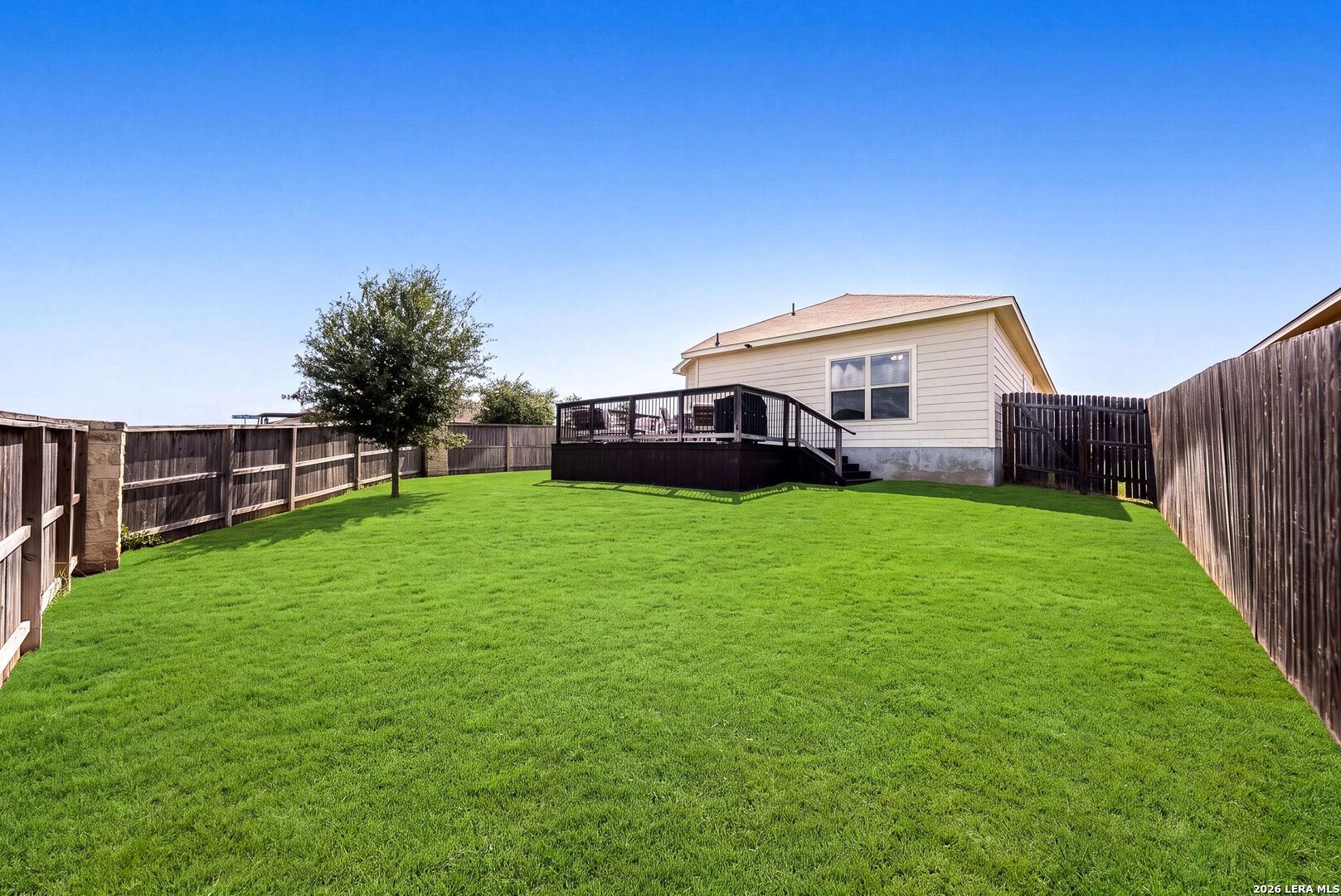 5702 Cicada Circle Converse TX 78109