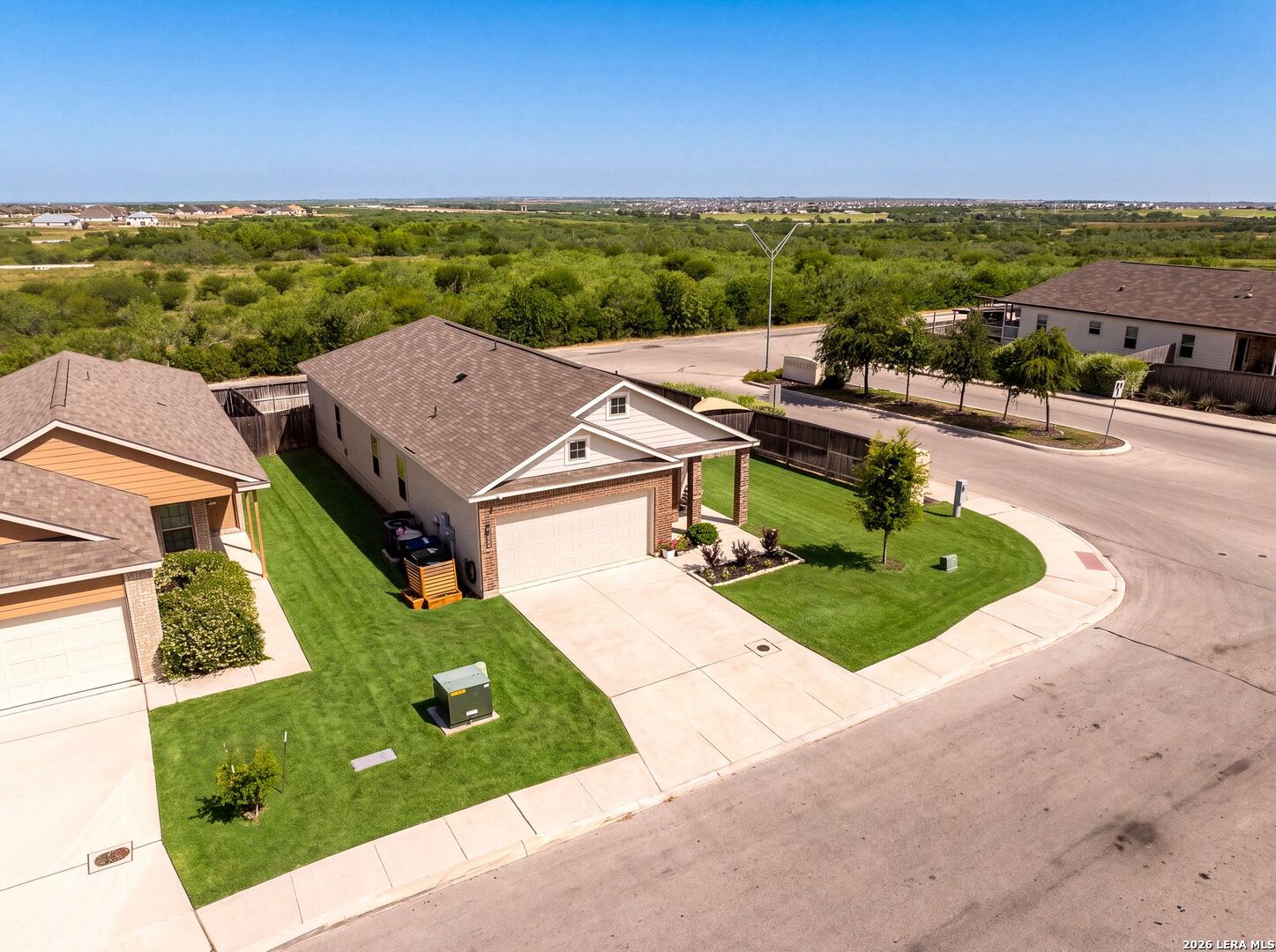 5702 Cicada Circle Converse TX 78109