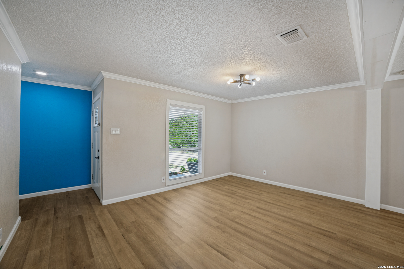 1023 Morey Peak San Antonio TX 78213