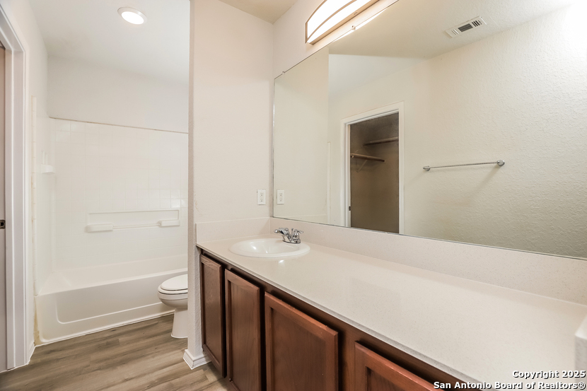 8931 Ashley Wilkes San Antonio TX 78221