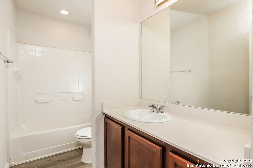 8931 Ashley Wilkes San Antonio TX 78221