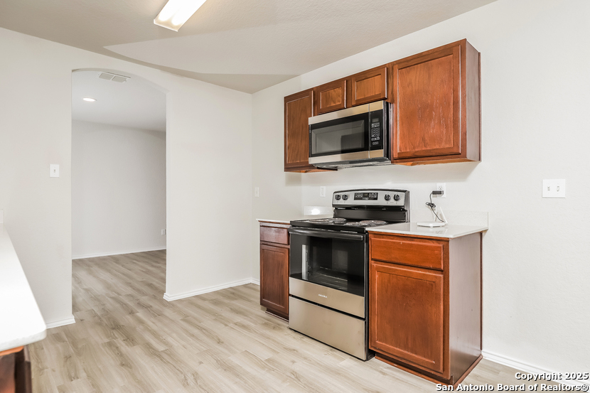 8931 Ashley Wilkes San Antonio TX 78221