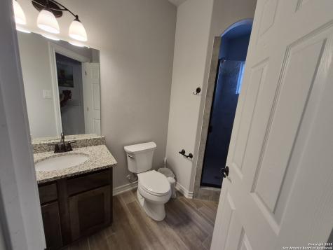 7034 Comanche Star San Antonio TX 78233
