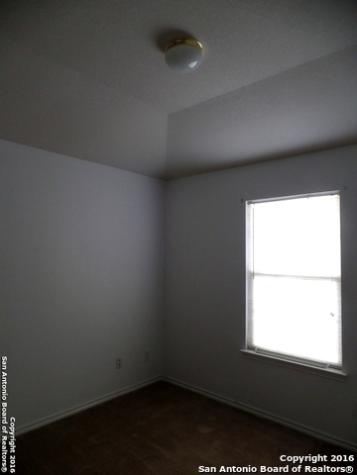 12719 Goldenrain Bay San Antonio TX 78216