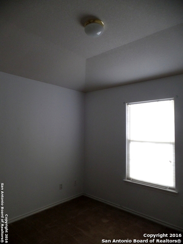 12719 Goldenrain Bay San Antonio TX 78216