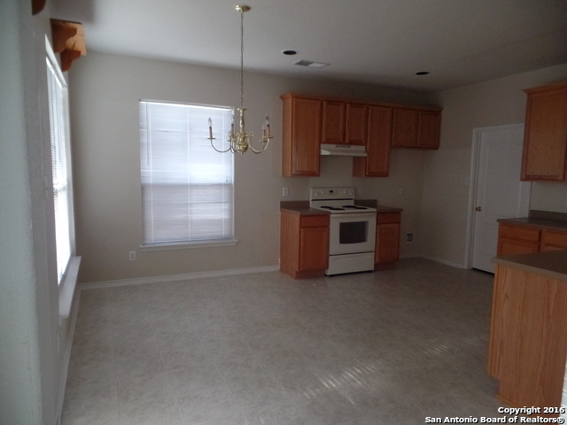 12719 Goldenrain Bay San Antonio TX 78216