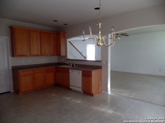 12719 Goldenrain Bay San Antonio TX 78216