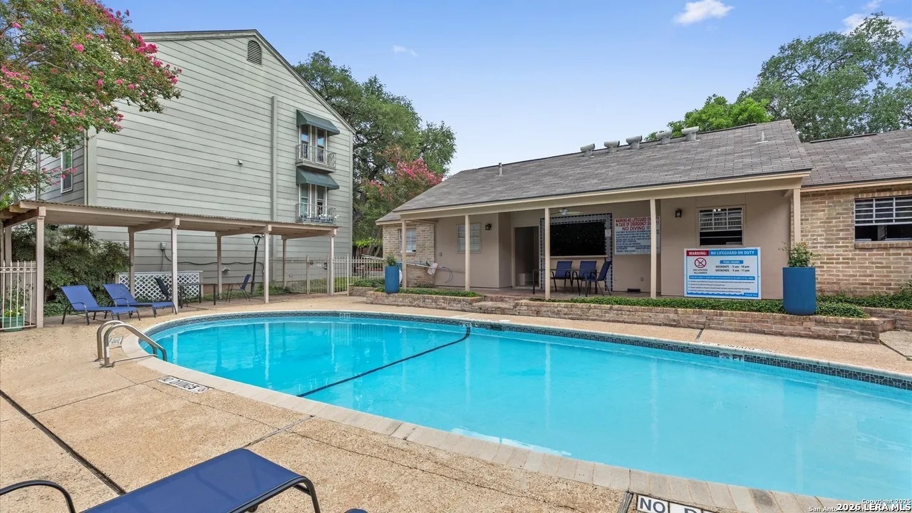 2300 Nacogdoches San Antonio TX 78209