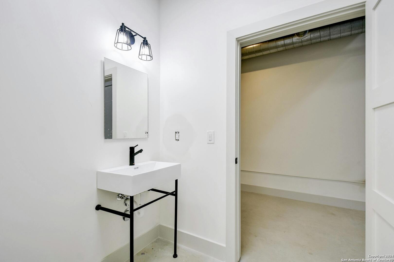 215 Coca Cola Place San Antonio TX 78219