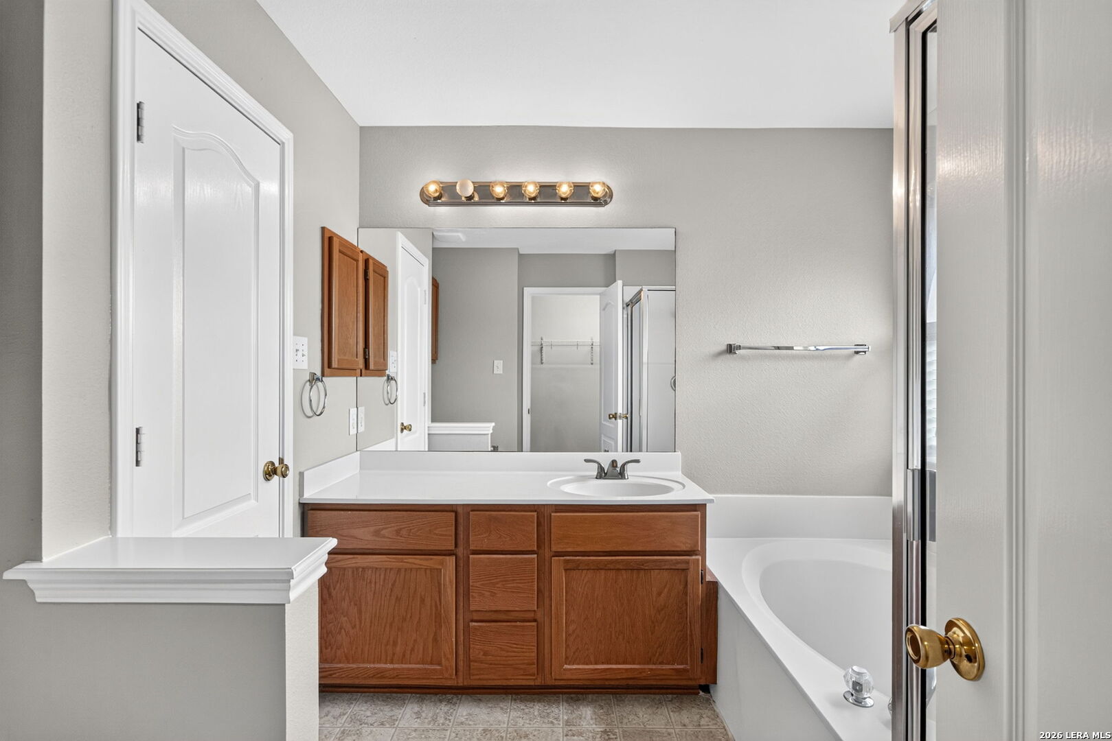 8222 Maloy Manor San Antonio TX 78250