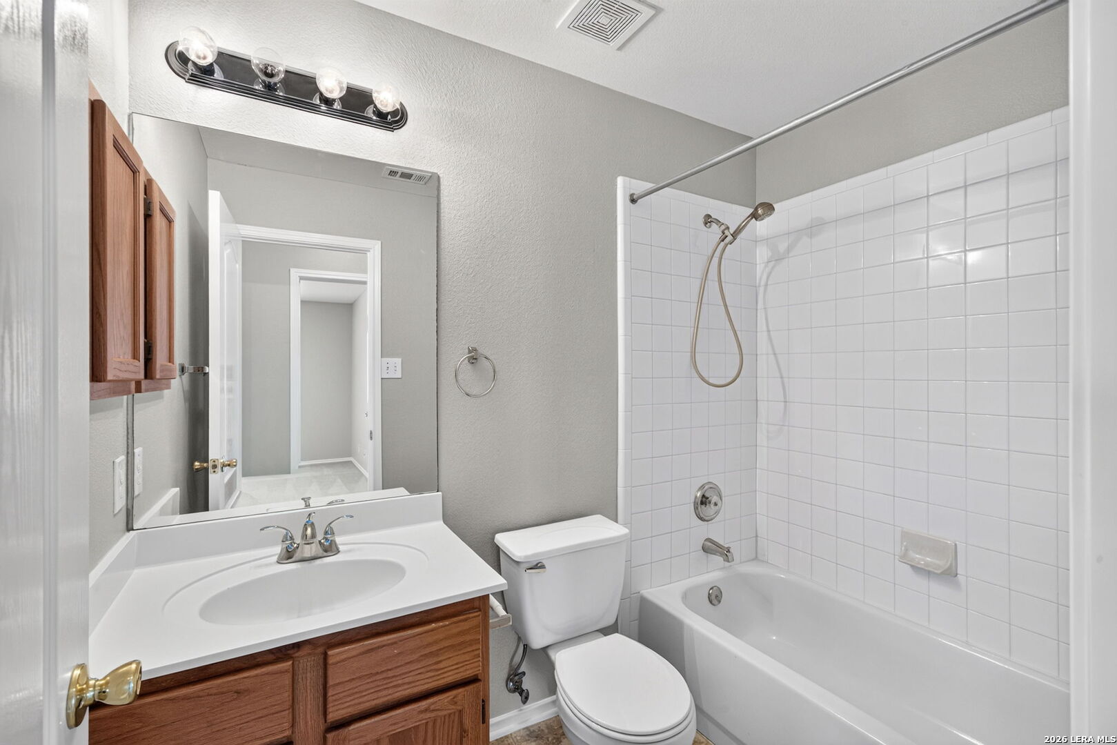 8222 Maloy Manor San Antonio TX 78250