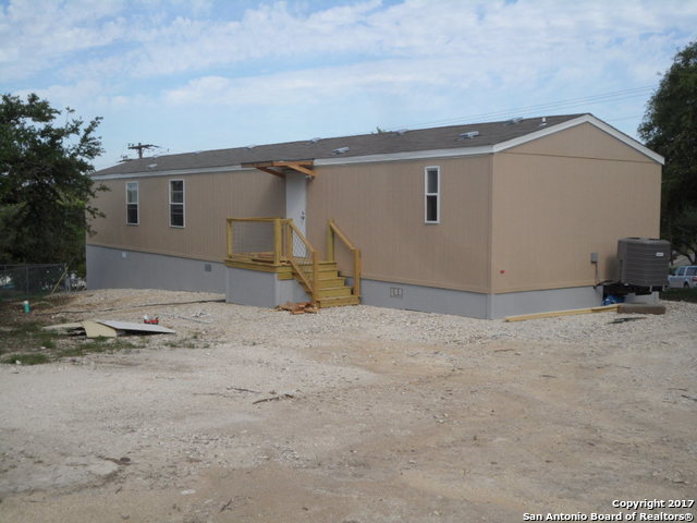 410 Tamarack Drive Canyon Lake TX 78133
