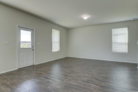 10938 Willow View San Antonio TX 78254