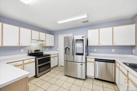7931 Cortland Oak San Antonio TX 78254