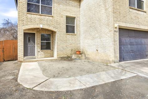 7931 Cortland Oak San Antonio TX 78254