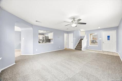 7931 Cortland Oak San Antonio TX 78254
