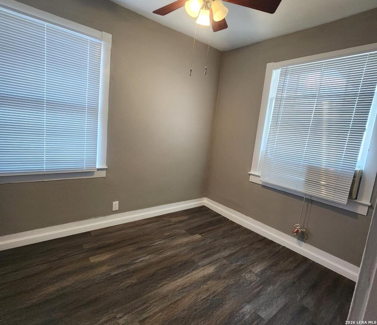 1027 Mistletoe San Antonio TX 78201