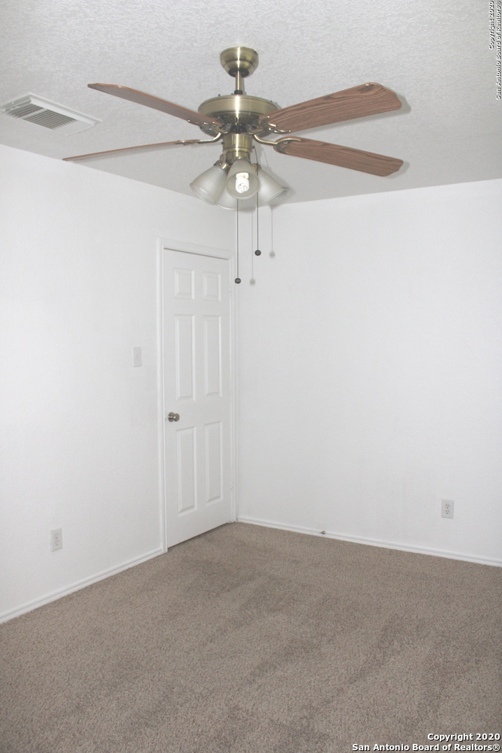 11212 Forest Pass Court Live Oak TX 78233