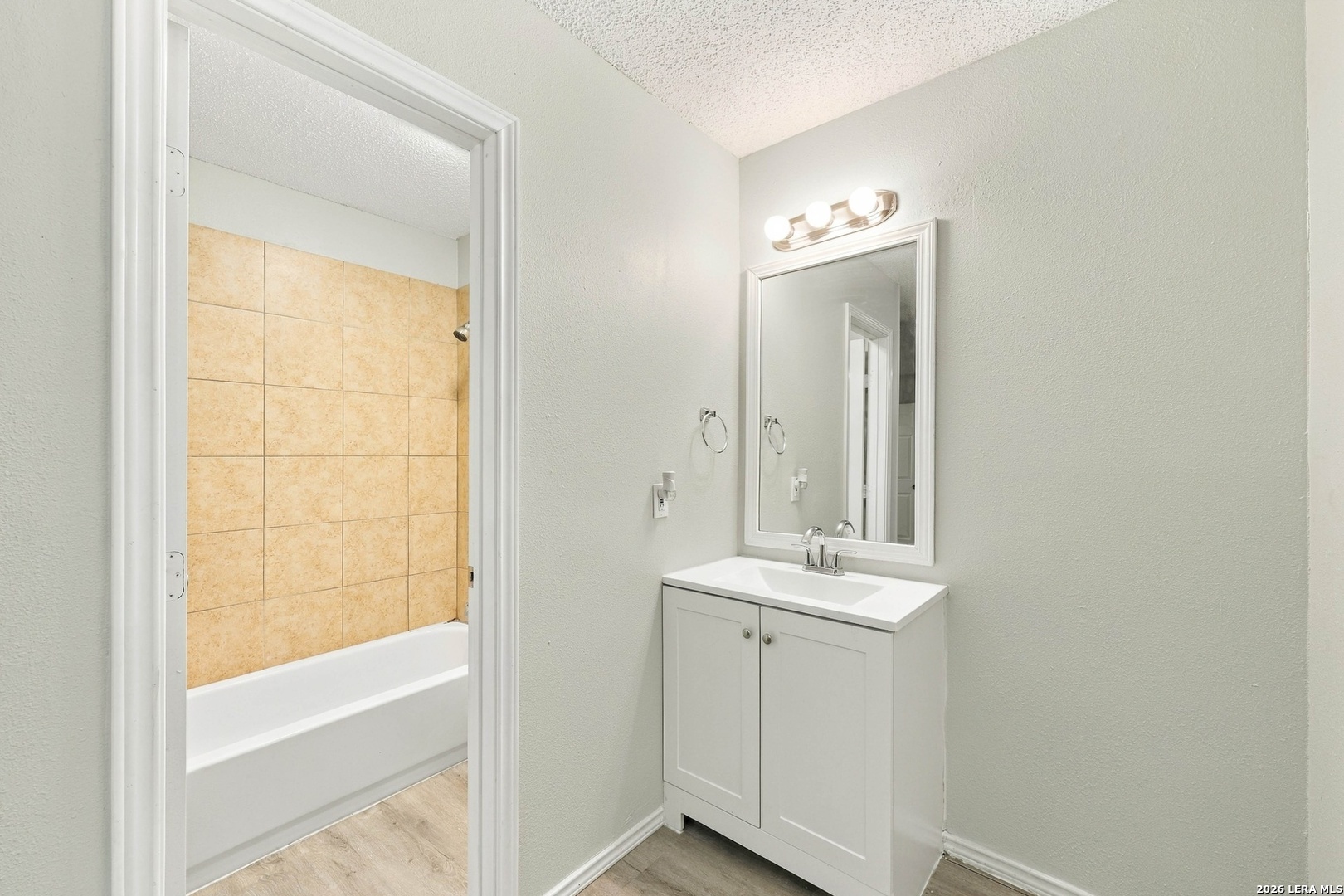 6727 Raintree Forest San Antonio TX 78233