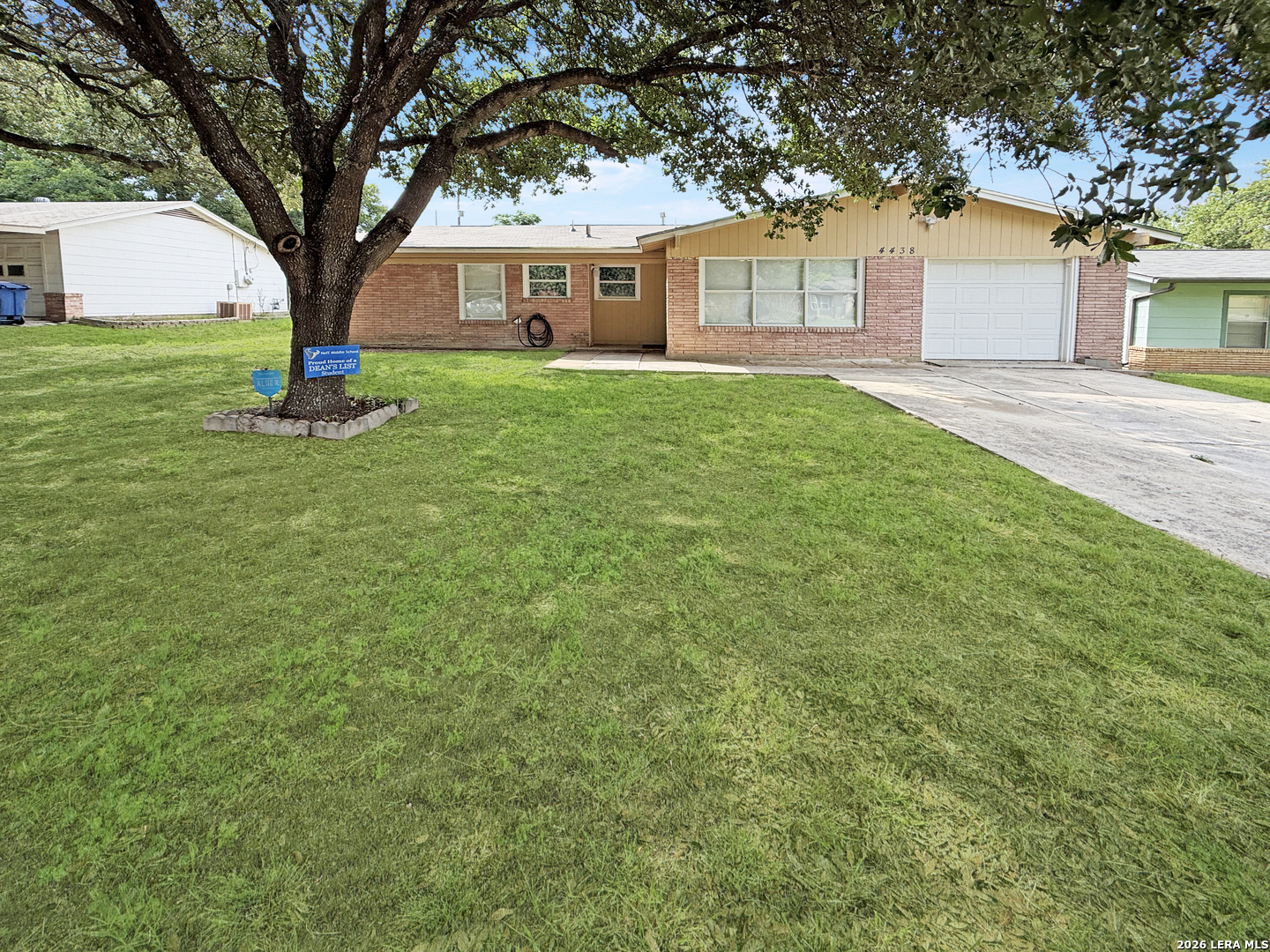4438 Newcome Drive San Antonio TX 78229