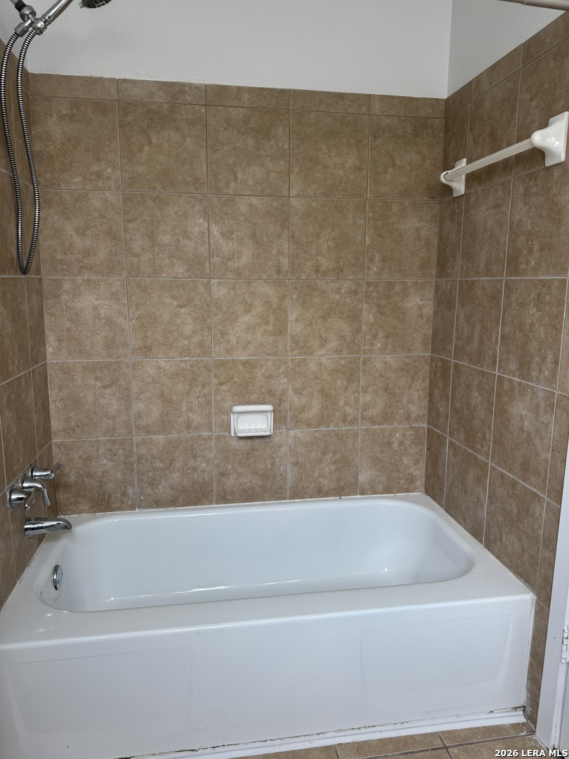 132 Meadow Way Converse TX 78109
