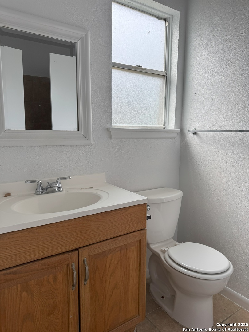 132 Meadow Way Converse TX 78109