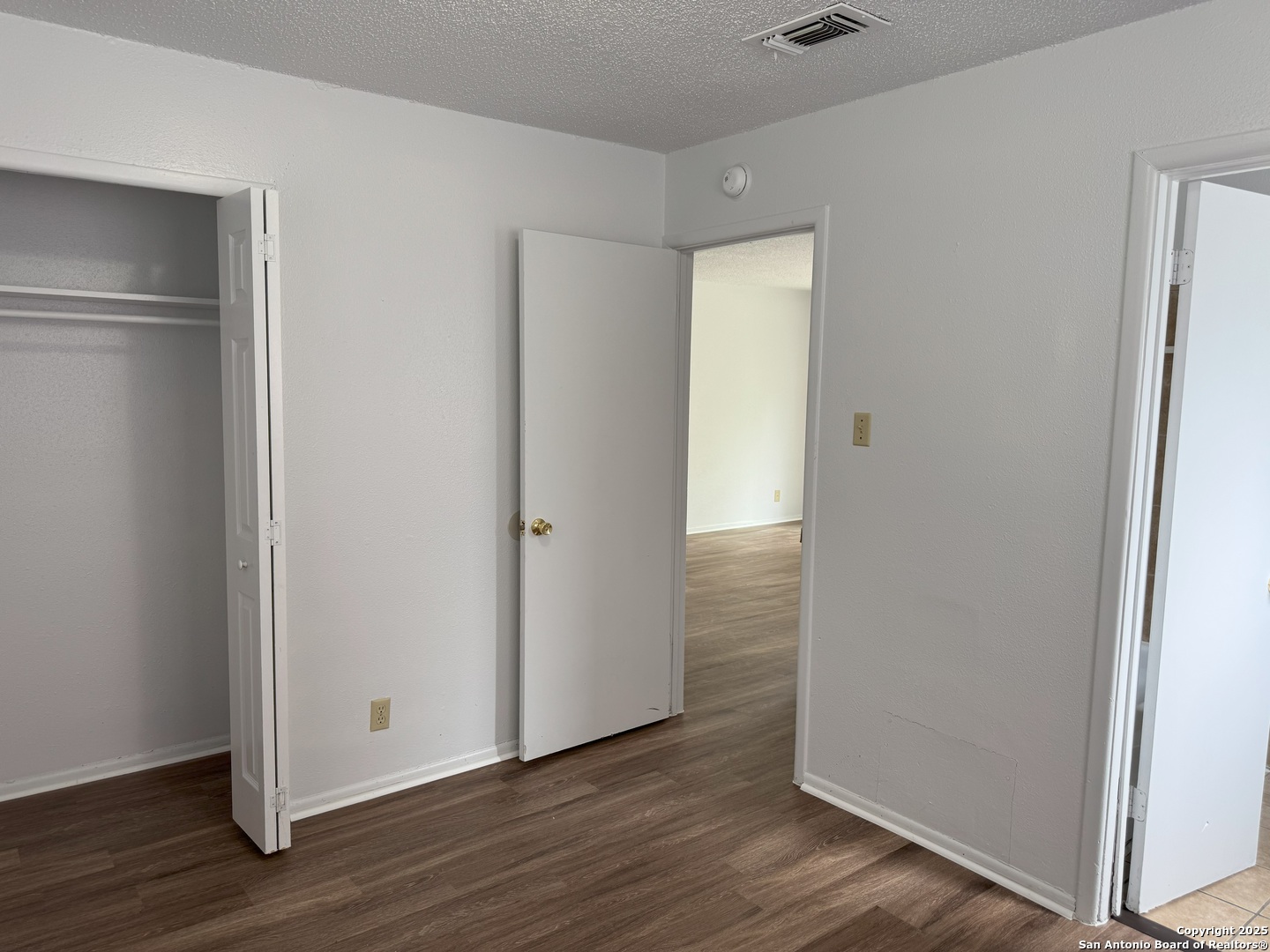 132 Meadow Way Converse TX 78109